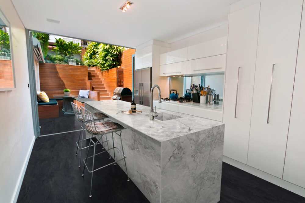 Supergrey - Imagen 2